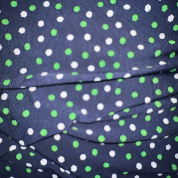 NAIF WOMENS NAVY/GREEN/WHITE POLKA DOT SHORT SLEEVE TOP SIZE MEDIUM - Picture 4 of 12